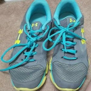 Under armour tennis shoes